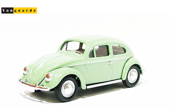 Vanguards 1/43 Volkswagen VW Split Back Window Green